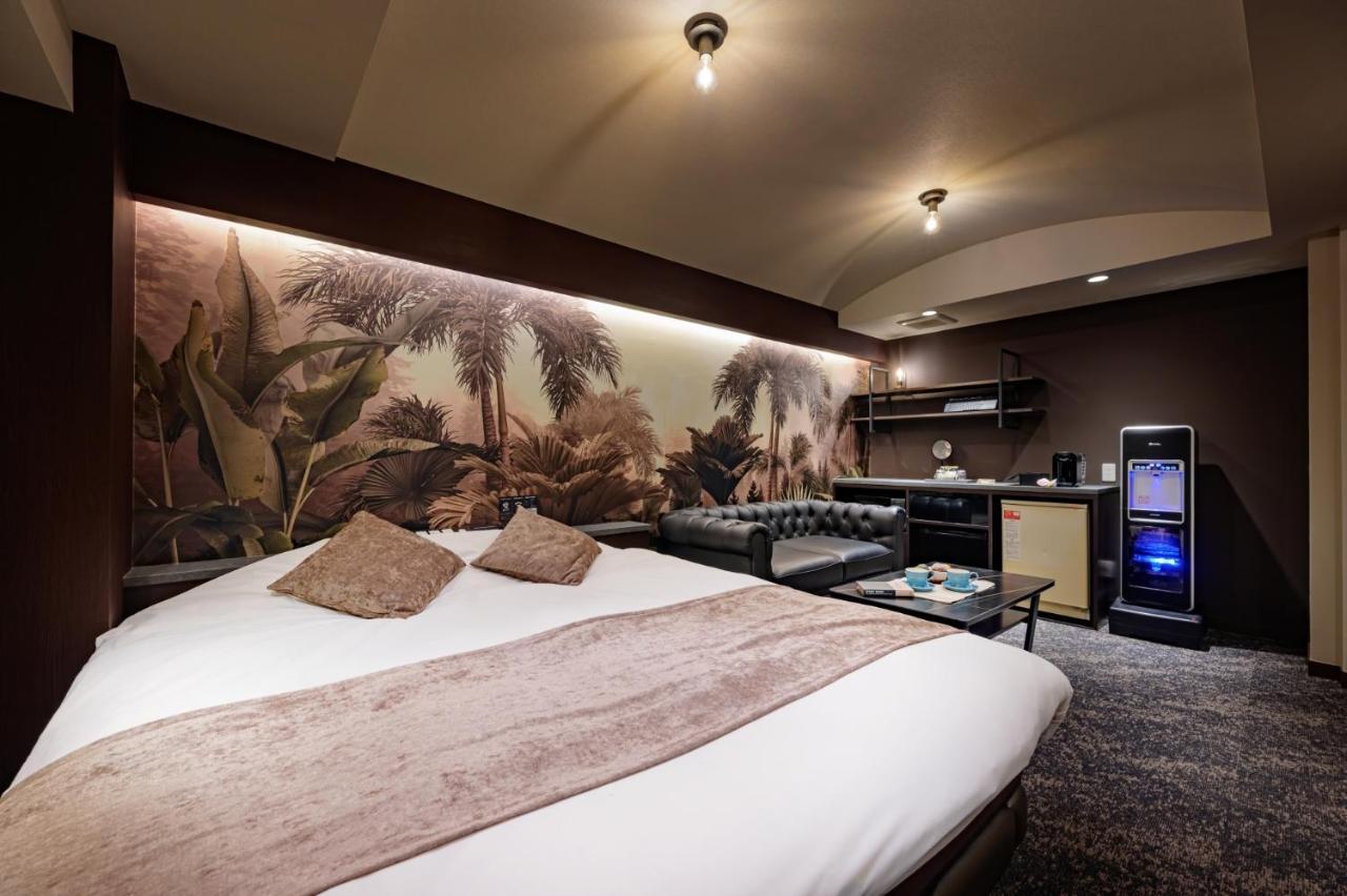 Hotel Will Base 旧chambery (Adults Only) Yokohama  Buitenkant foto